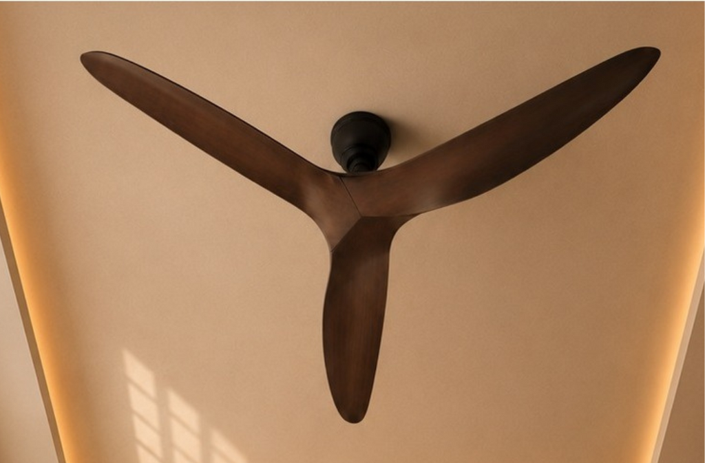 Avrrom drift ceiling fan