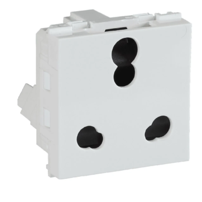 Signia 6 A / 16 A 3 Pin Shuttered Socket White